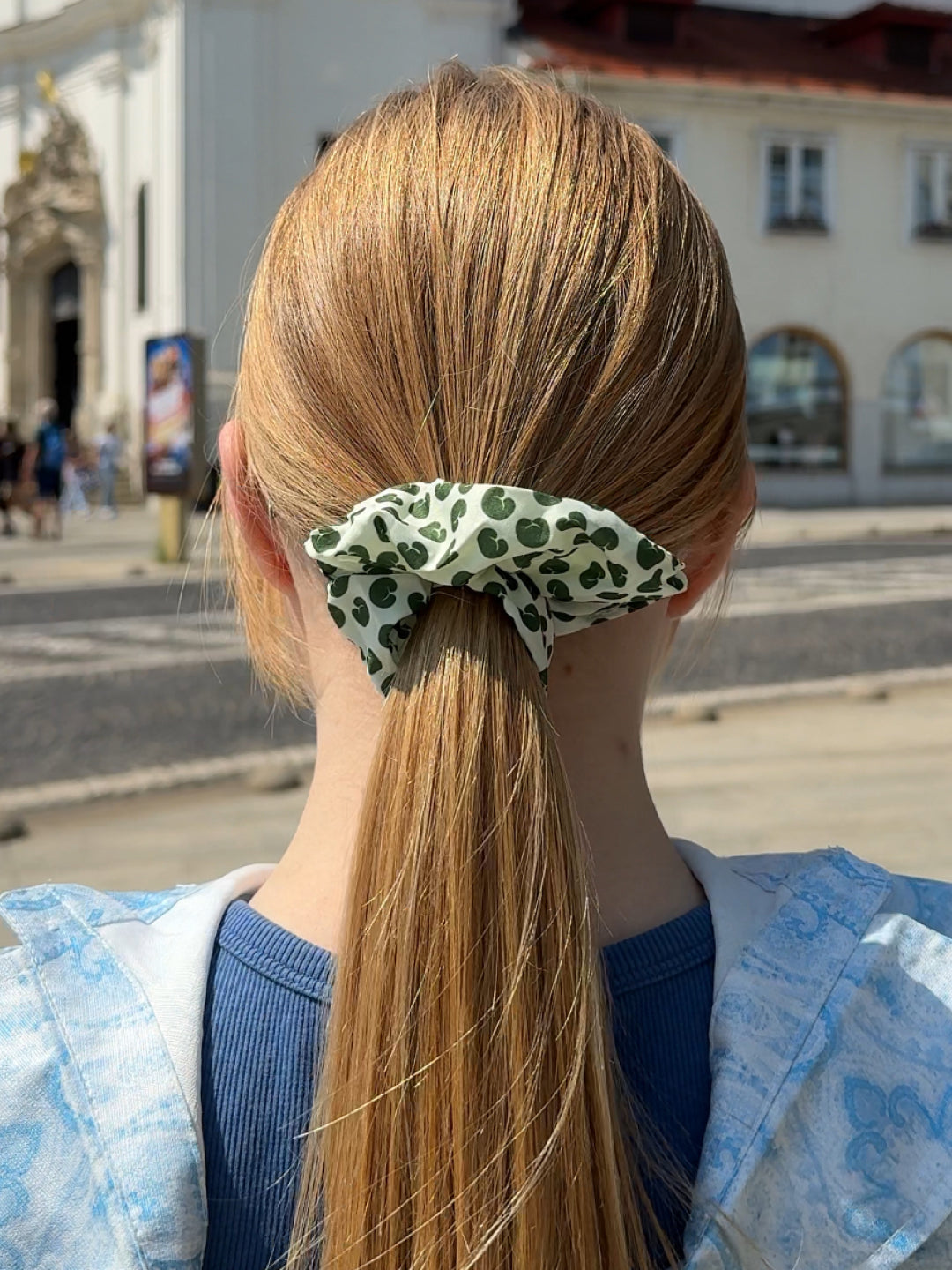 Set of satin hair elastics
