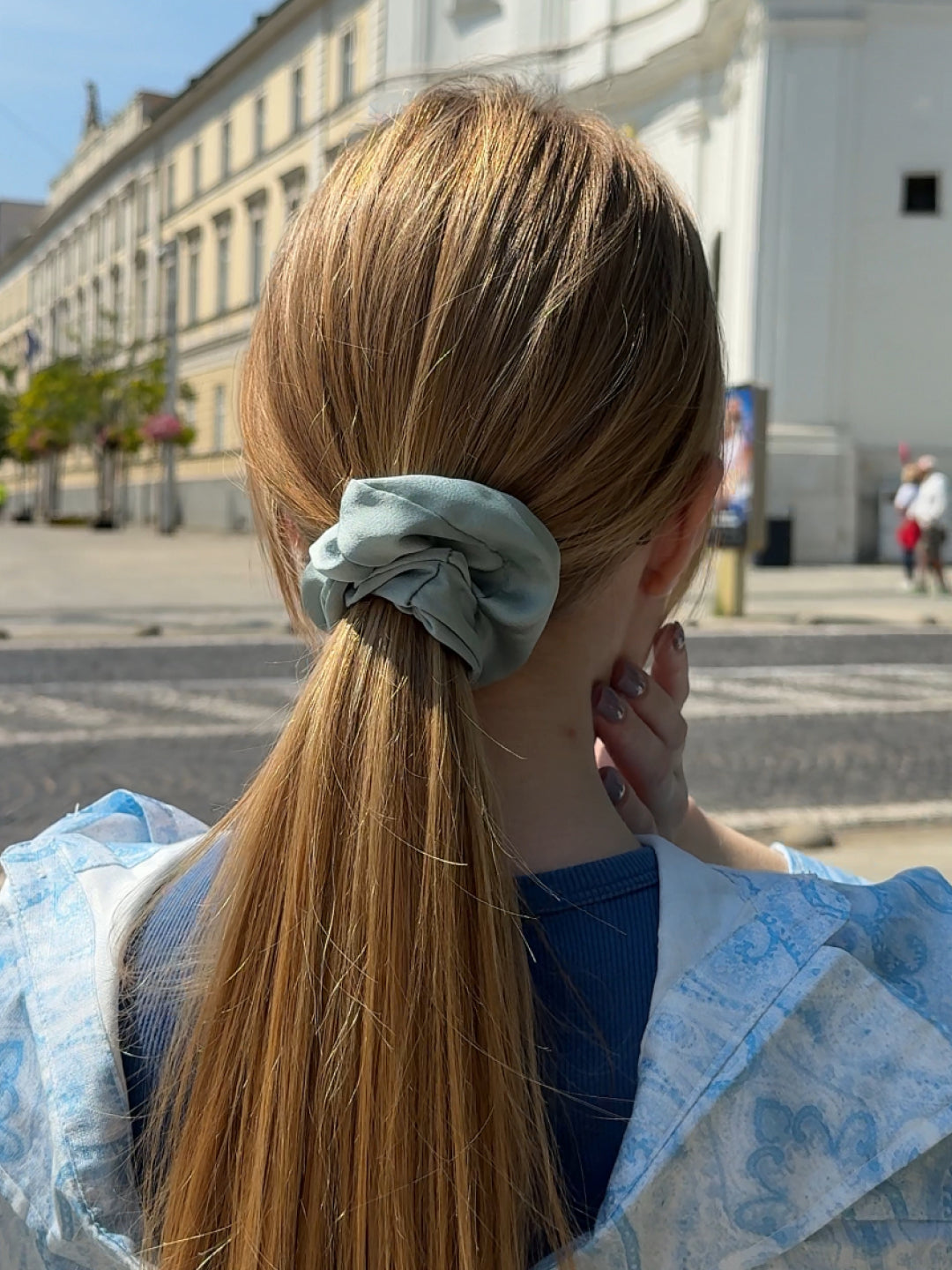 Set of satin hair elastics